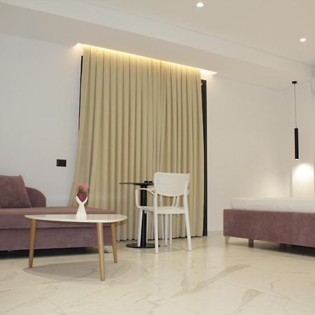 Vila Mia Sarandë Esterno foto