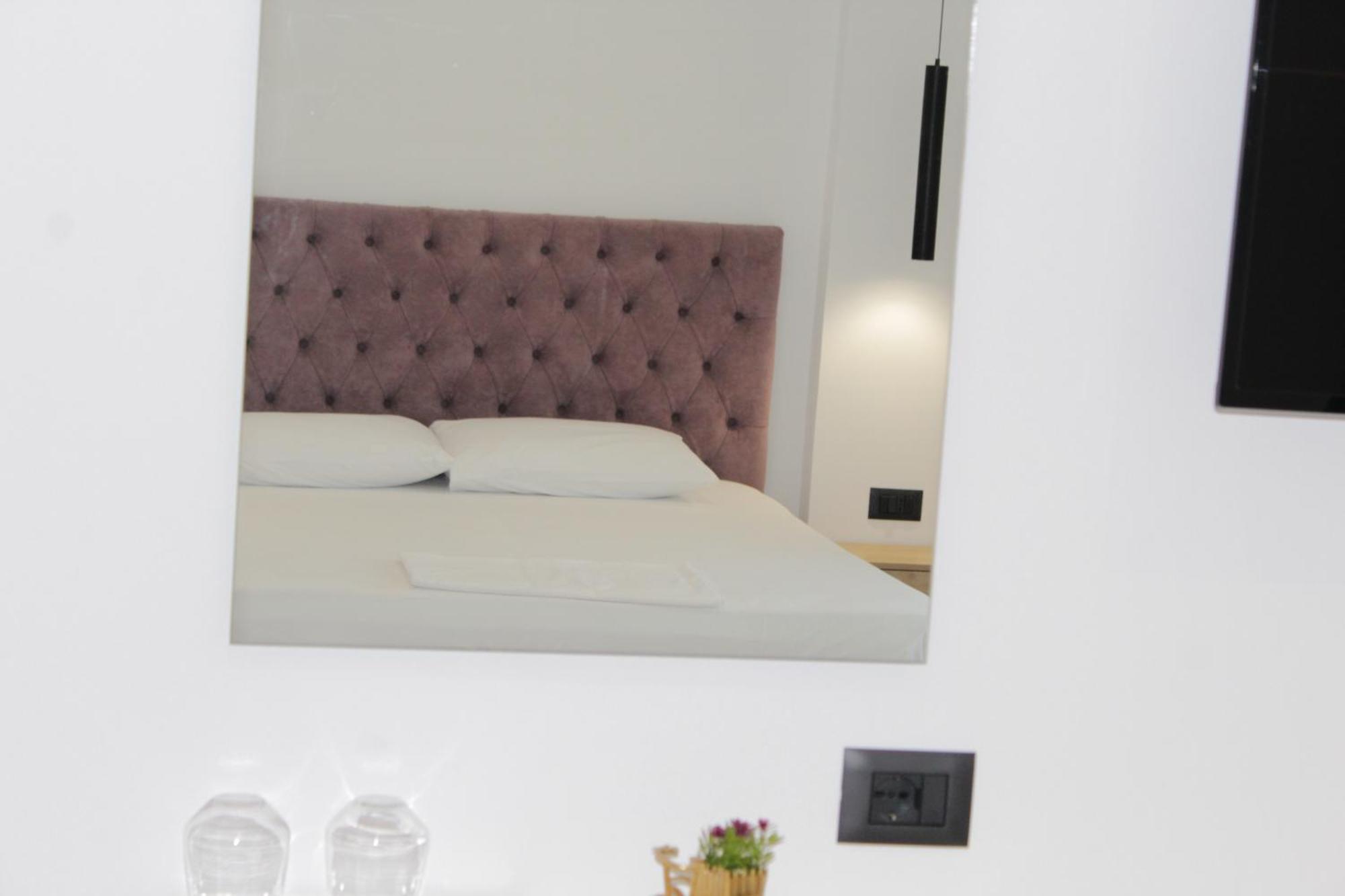 Vila Mia Sarandë Esterno foto