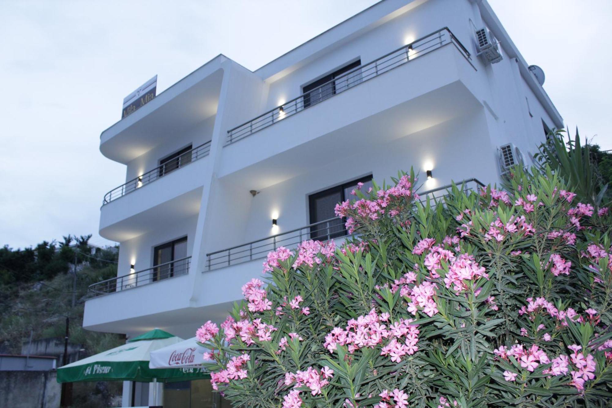Vila Mia Sarandë Esterno foto